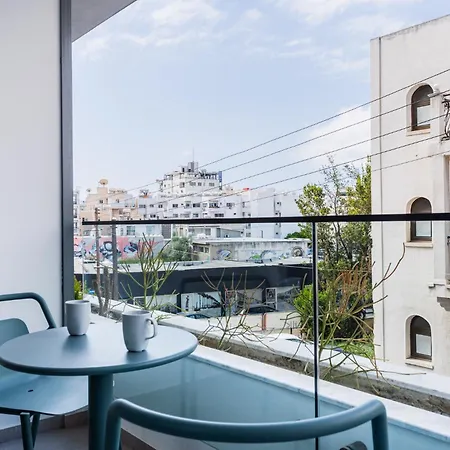 C Apartment